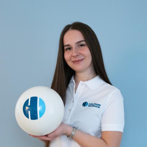 Dijana Karaqi