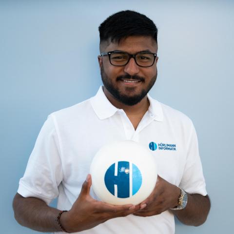 Senthoojan Senthilnathan